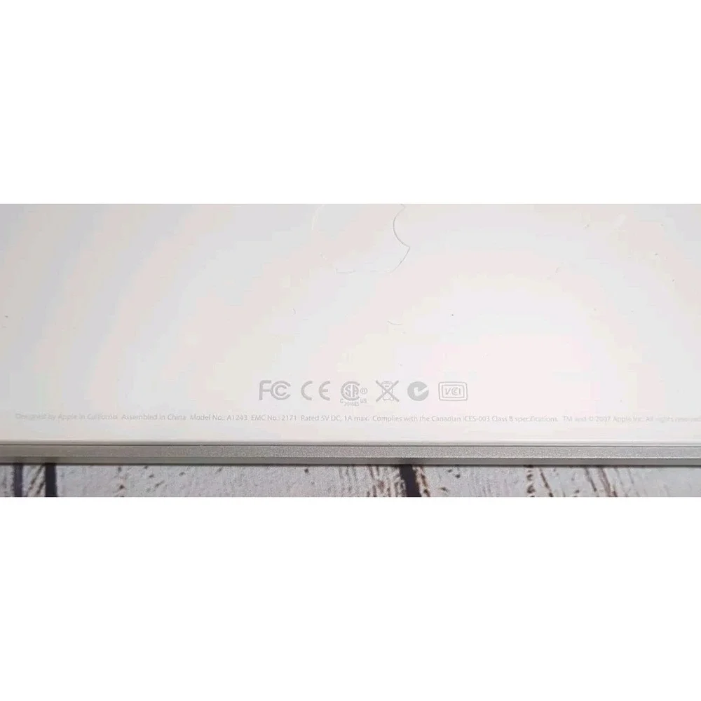 Apple White Aluminum USB Wired‎ Keyboard A1243 Mouse M5769